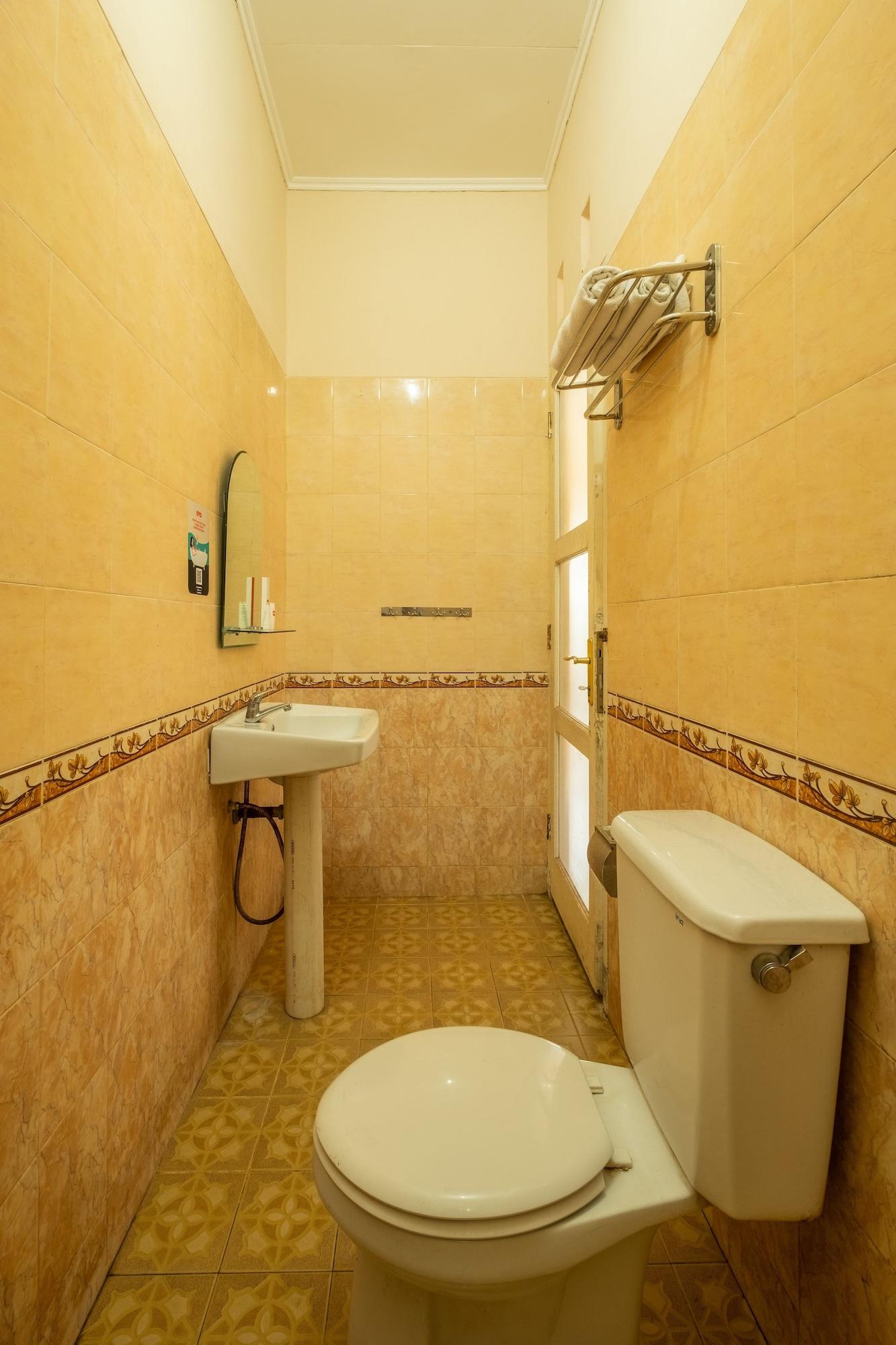 Reddoorz Plus At Grand Yustik Sukabumi Exterior photo